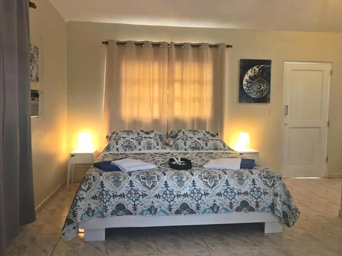 Casa Coral B&B 拉罗马纳 外观 照片