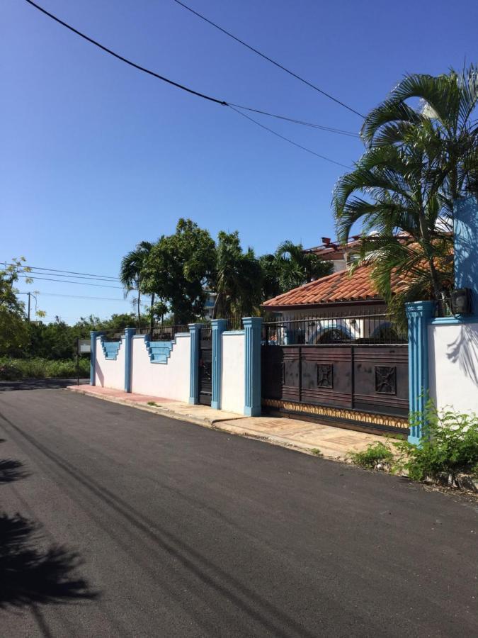 Casa Coral B&B 拉罗马纳 外观 照片