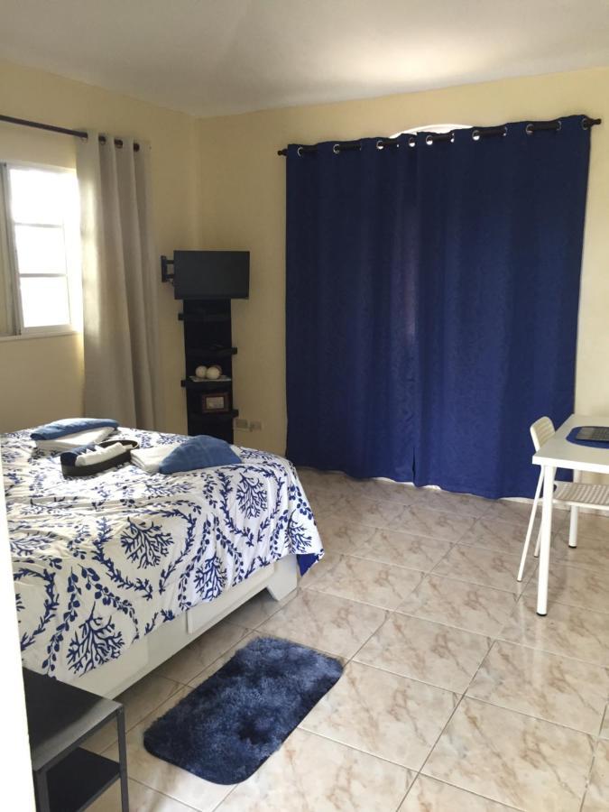 Casa Coral B&B 拉罗马纳 外观 照片