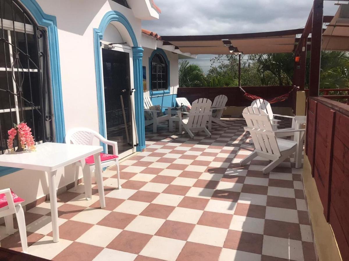 Casa Coral B&B 拉罗马纳 外观 照片